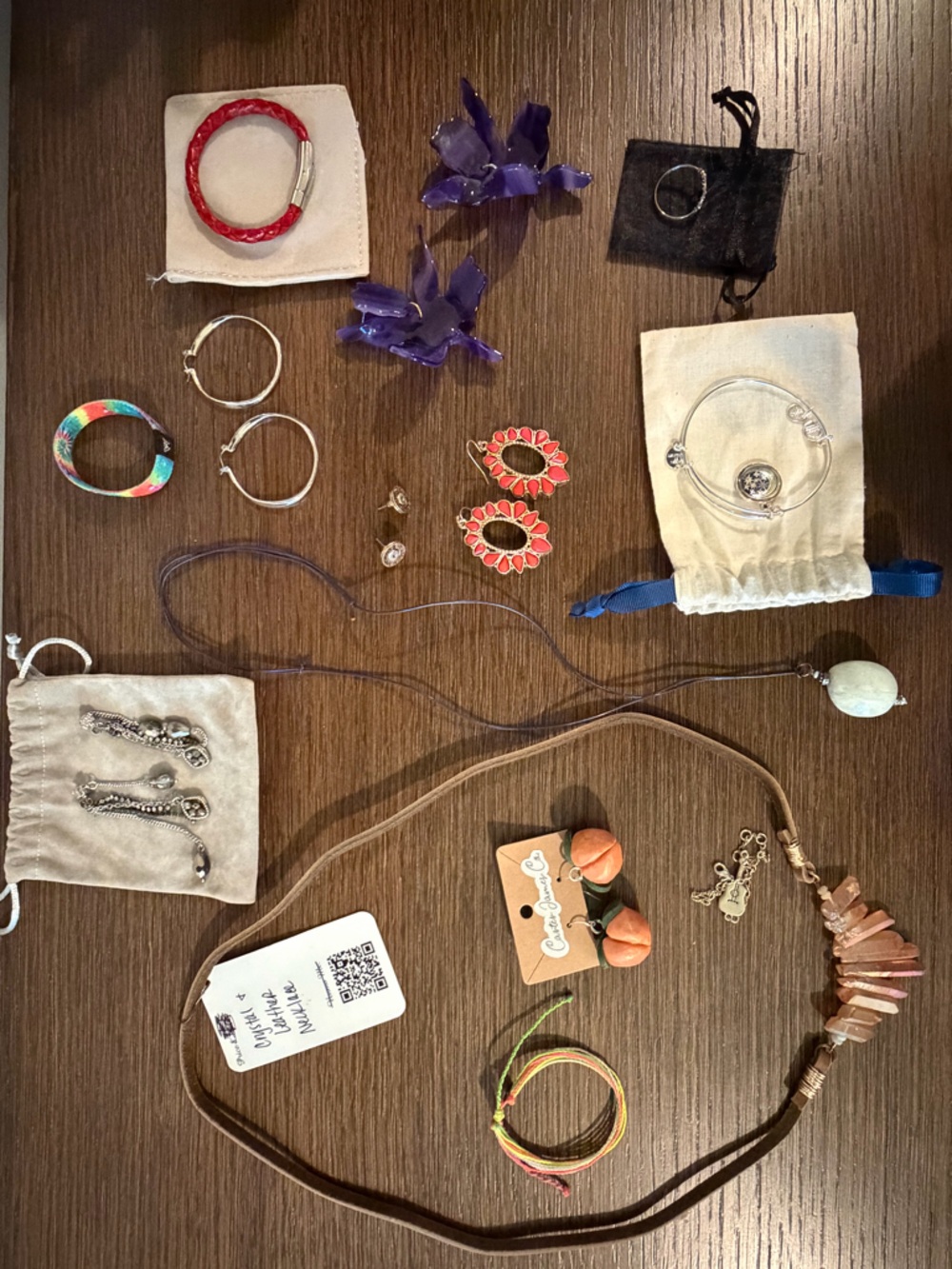 Costume jewelry lot